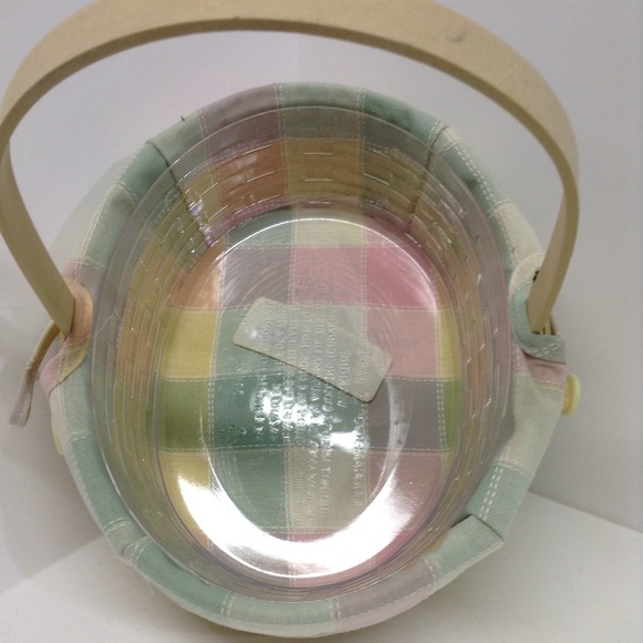 2002 Small Easter Basket - Picture 5 of 6